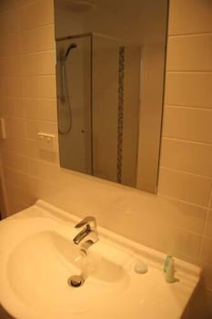 Ethelton Serviced Apartments - Darwin Tourism 0