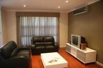 Ethelton Serviced Apartments - Darwin Tourism 2