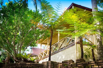 Pacific Palms Resort - Darwin Tourism 0