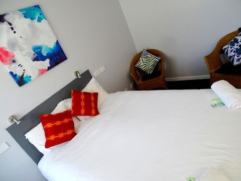 Mercury Motor Inn - Darwin Tourism 1