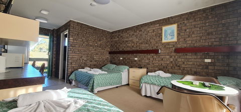 Sussex Inlet Motel - Darwin Tourism 0