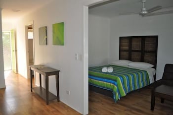 Villa Coolum - Darwin Tourism 4