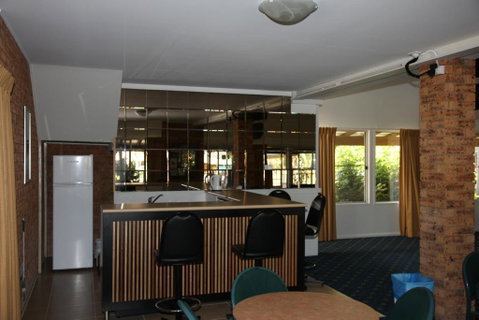Tuncurry Lakes Resort - Darwin Tourism 1