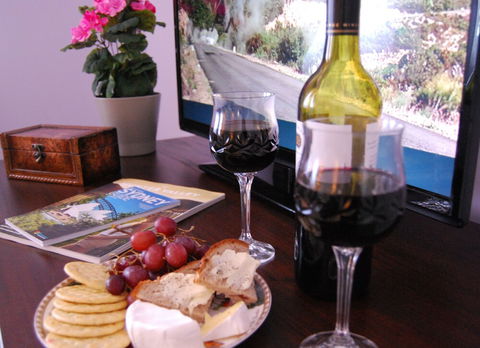 Meurants Manor Bed & Breakfast - Darwin Tourism 1