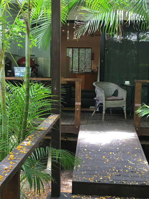 Sunbird Gardens - Darwin Tourism 3