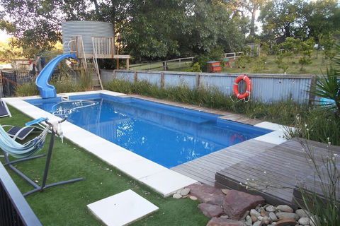 A Twist Of Willow - Darwin Tourism 2