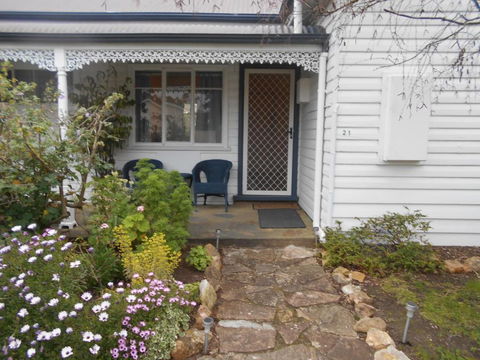 Travellers Rest B & B - Darwin Tourism 3