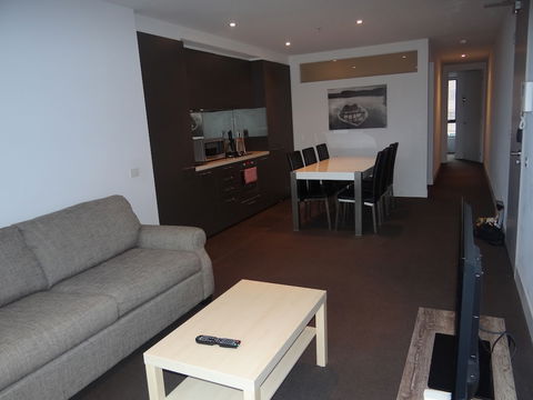 Amazing Accommodations South Yarra - Darwin Tourism 4