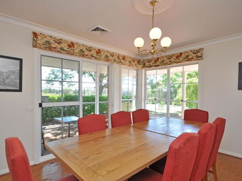 Beggars Bridge Vineyard Homestead W / Pool + Wifi + Tennis + Vineyard - Darwin Tourism 5