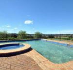 Beggars Bridge Vineyard Homestead w / pool  wifi  tennis  vineyard - Darwin Tourism