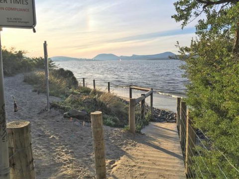 Moonrise View Apartment - Darwin Tourism 5