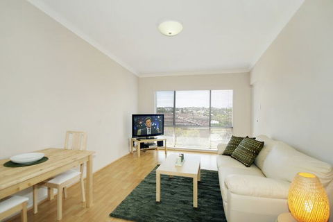 Acacia Holiday Or Business Stay Accommodation - Darwin Tourism 3