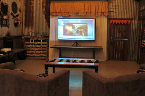 Kings Creek Retreat - Darwin Tourism 4