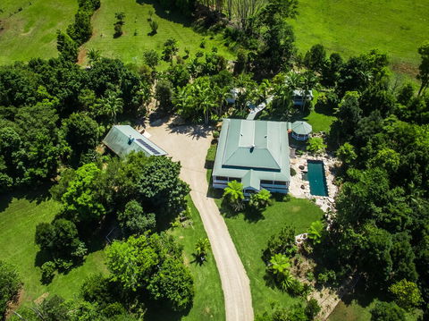 A PERFECT STAY - Bangalla Estate - Darwin Tourism 1