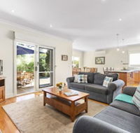 Tranquility in Cowes - Rejuvenate Stays - Darwin Tourism