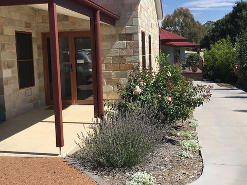 The Nest At Gundaroo - Darwin Tourism 1