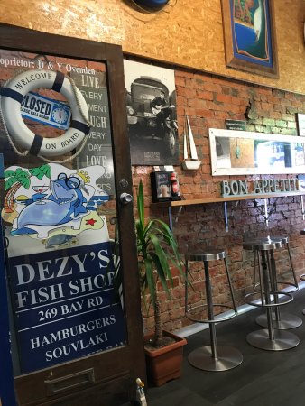 Dezy.s Fish & Chips - Darwin Tourism 0