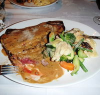 Pentagon Restaurant - Darwin Tourism