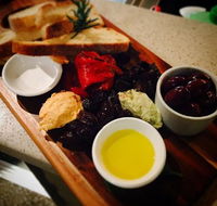 Q Manhattans Restaurant  Bar - Darwin Tourism