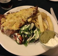 Cunninghams Hotel - Darwin Tourism