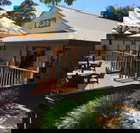 Shady Oaks Cafe - Darwin Tourism