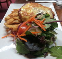Victoria Hotel Woodend - Darwin Tourism