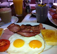 Hum Cafe - Darwin Tourism