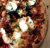 Crust Gourmet Pizza - Darwin Tourism