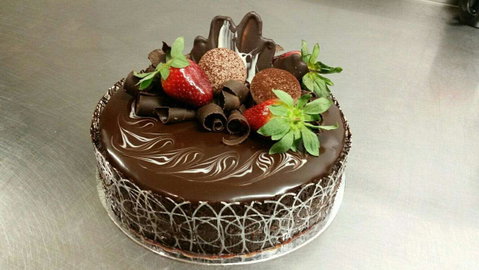 Ivanhoe Cakes - Darwin Tourism 0