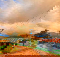 Hartzview Vineyard Heritage Pickers Hut Village - Darwin Tourism