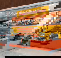 Ray's Patisserie - Ipswich - Darwin Tourism