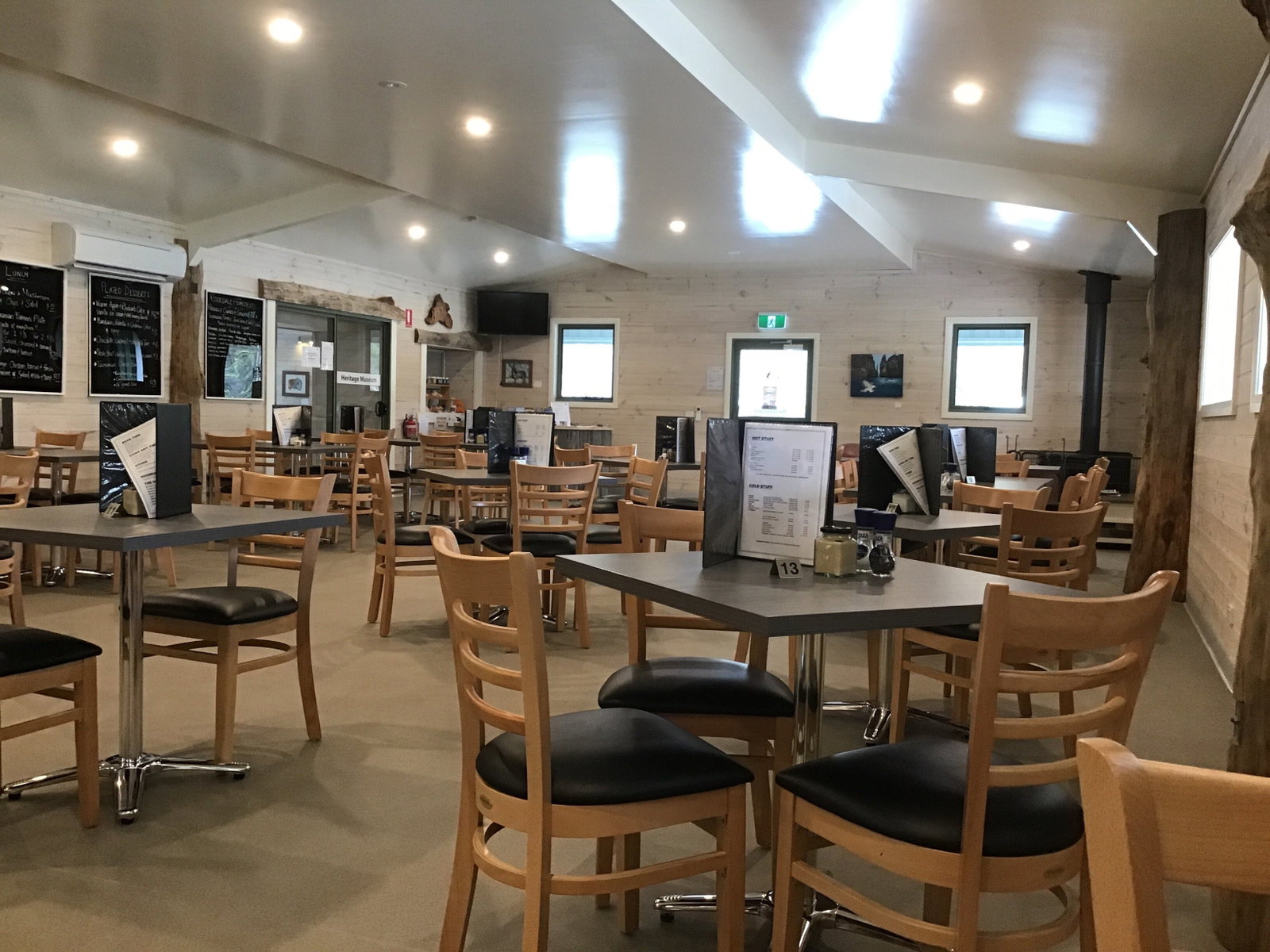  Darwin Tourism