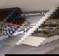 St Leonards Tavern - Darwin Tourism