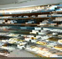 Monbulk Tasty Chicken and Fish and Chip