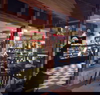 Breadwinner Bakehouse - Darwin Tourism