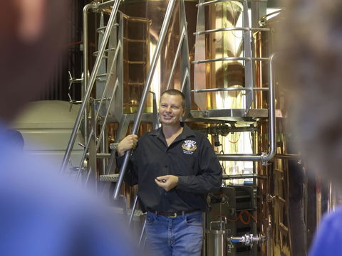 Murray’s Brewery And Port Stephens Winery - Darwin Tourism 0