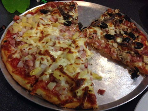 Sweethearts Pizza - Darwin Tourism 0