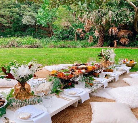 Picnic By The Sea - Darwin Tourism 2