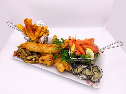 Mariners On The Waterfront Bistro - Darwin Tourism 1