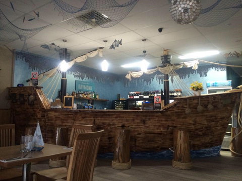 Stingrays Ocean And Grill - Darwin Tourism 1