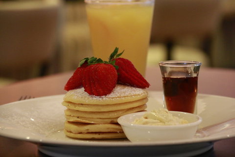 TABLE:30 - PARKROYAL - Darwin Tourism 0