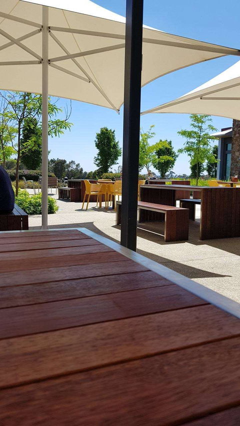 The Clubhouse - Sandhurst Club - Darwin Tourism 0