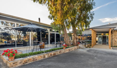 Pikes Wines - Darwin Tourism 0