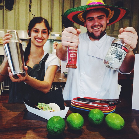 The Pig & Tinder Box - Darwin Tourism 3