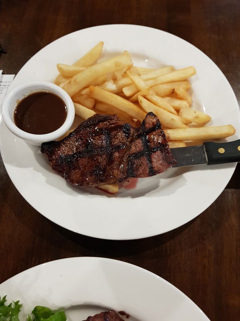 Parap Tavern - Darwin Tourism 5