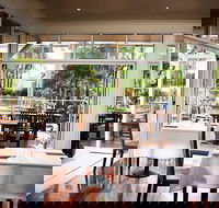 Poolside Restaurant - Darwin Tourism