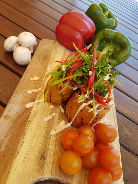 Poolside Restaurant - Darwin Tourism 1