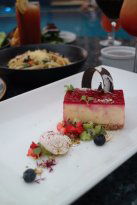 Poolside Restaurant - Darwin Tourism 8