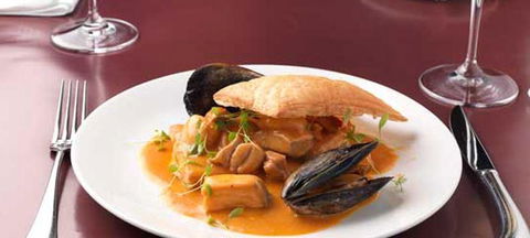 A La Bouffe Bar & Bistro - Darwin Tourism 1