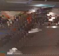 Gov's Sports Bar
